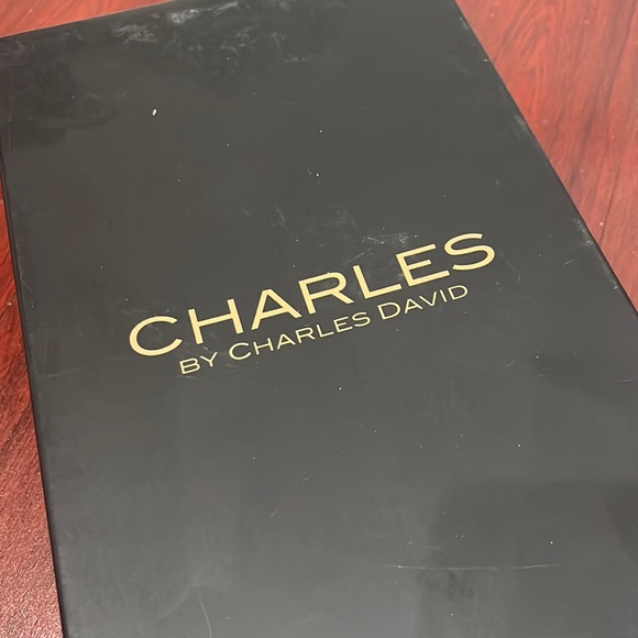 Charles David Pact Pump Blush Roses Heels 9.5M - Picture 11 of 11